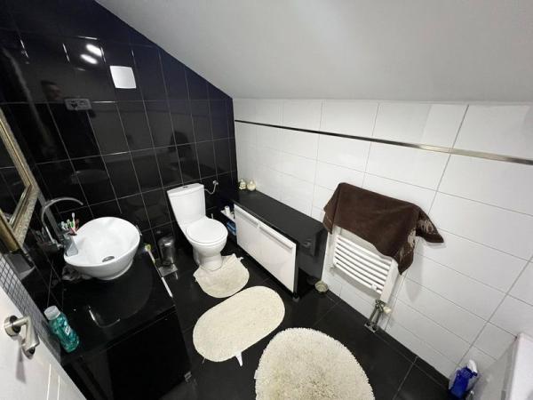 Slika 8 - Četvorosoban stan na prodaju, 140m2, 205.000€