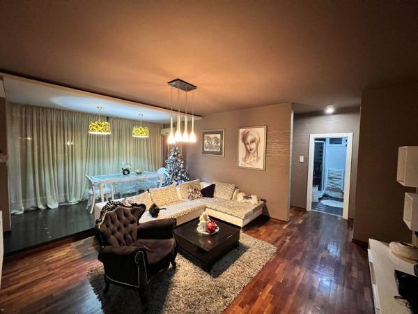 Slika 1 - Četvorosoban stan na prodaju, 140m2, 205.000€