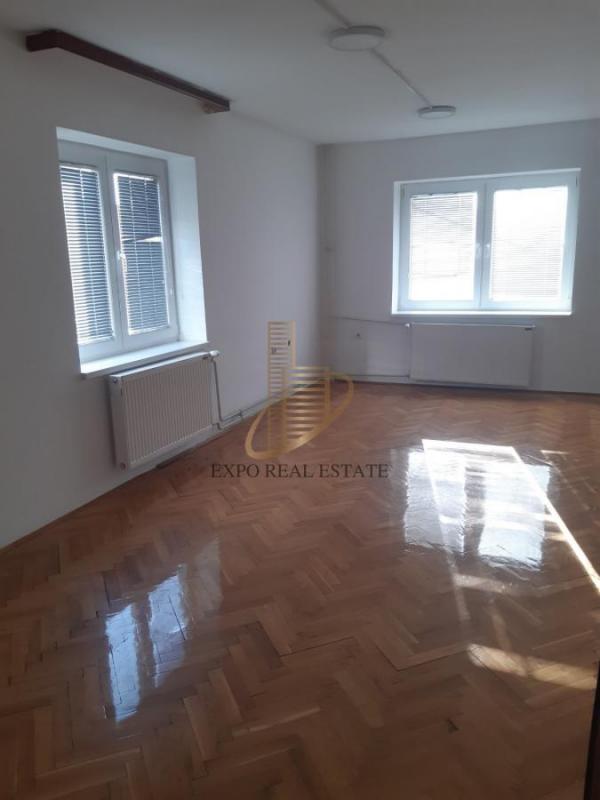 Slika 8 -  Kuća na prodaju, 303m2, 370.000€