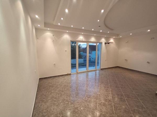 Slika 1 - Kuća na prodaju, 399m2, 355.350€