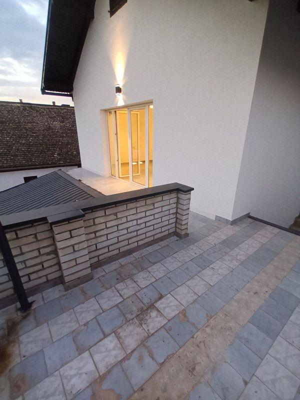 Glavna slika - Kuća na prodaju, 399m2, 355.350€