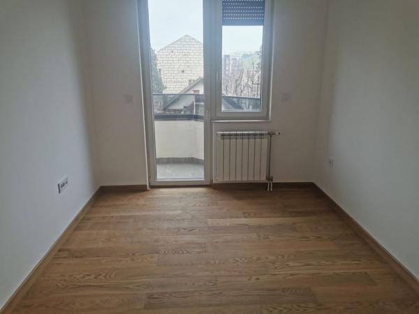 Slika 4 - Trosoban stan na prodaju, 90m2, 252.660€