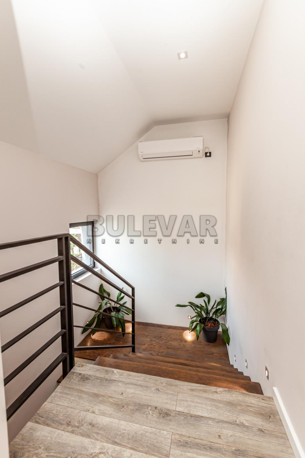 Slika 10 - Studenička, Kuća na prodaju, 175m2, 450.000€