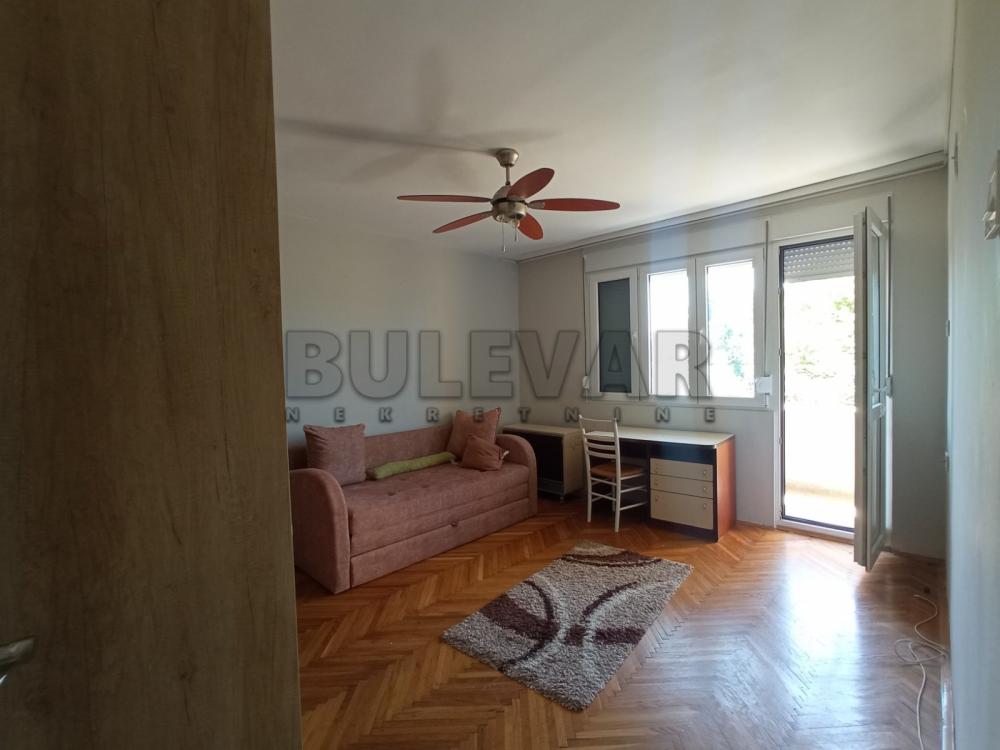 Slika 5 - Vožda Karađorđa, Dvosoban stan za izdavanje, 58m2, 500€