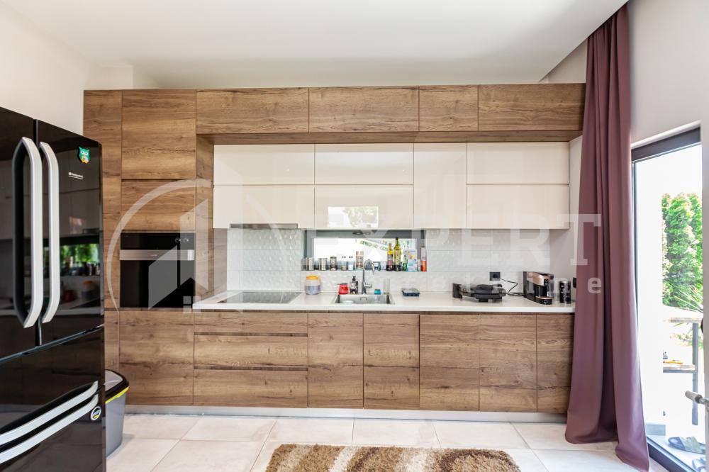 Slika 6 - Studenička,  Kuća na prodaju, 175m2, 450.000€