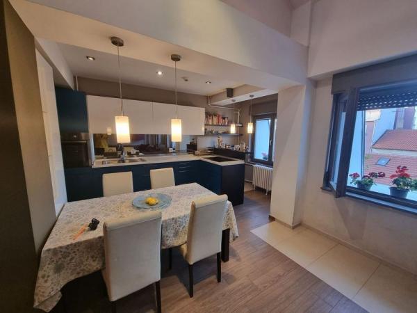 Slika 2 - Četvoroiposoban stan na prodaju, 143m2, 382.960€