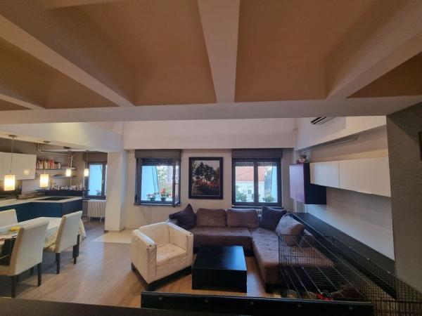 Glavna slika -Četvoroiposoban stan na prodaju, 143m2, 382.960€