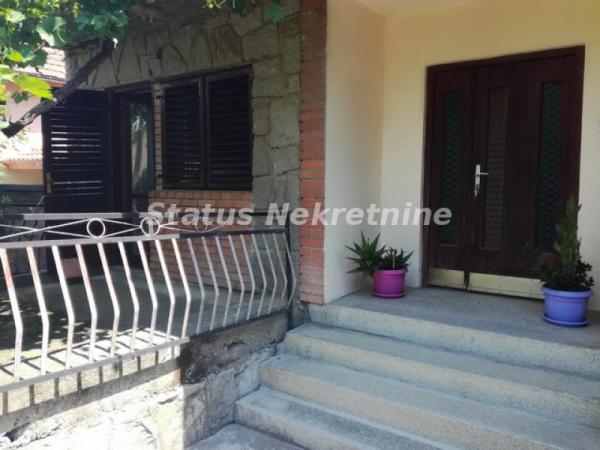 Slika 1 -  Kuća na prodaju, 300m2, 216.300€