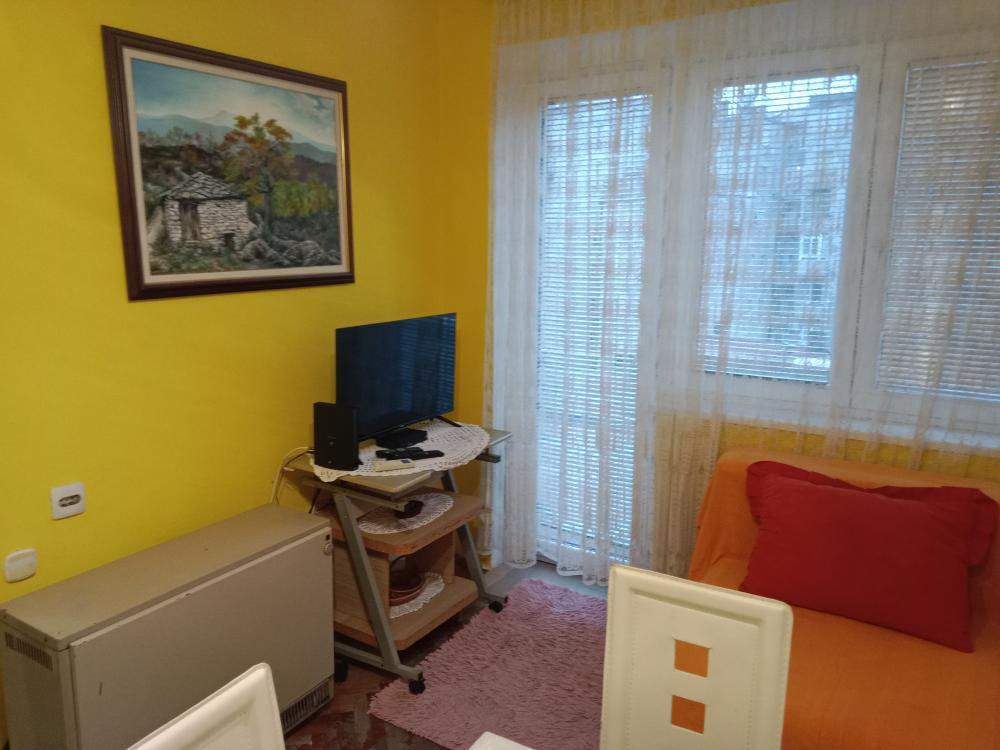 Glavna slika -Albasnke spomenice 28, Jednosoban stan za izdavanje, 25m2, 280€