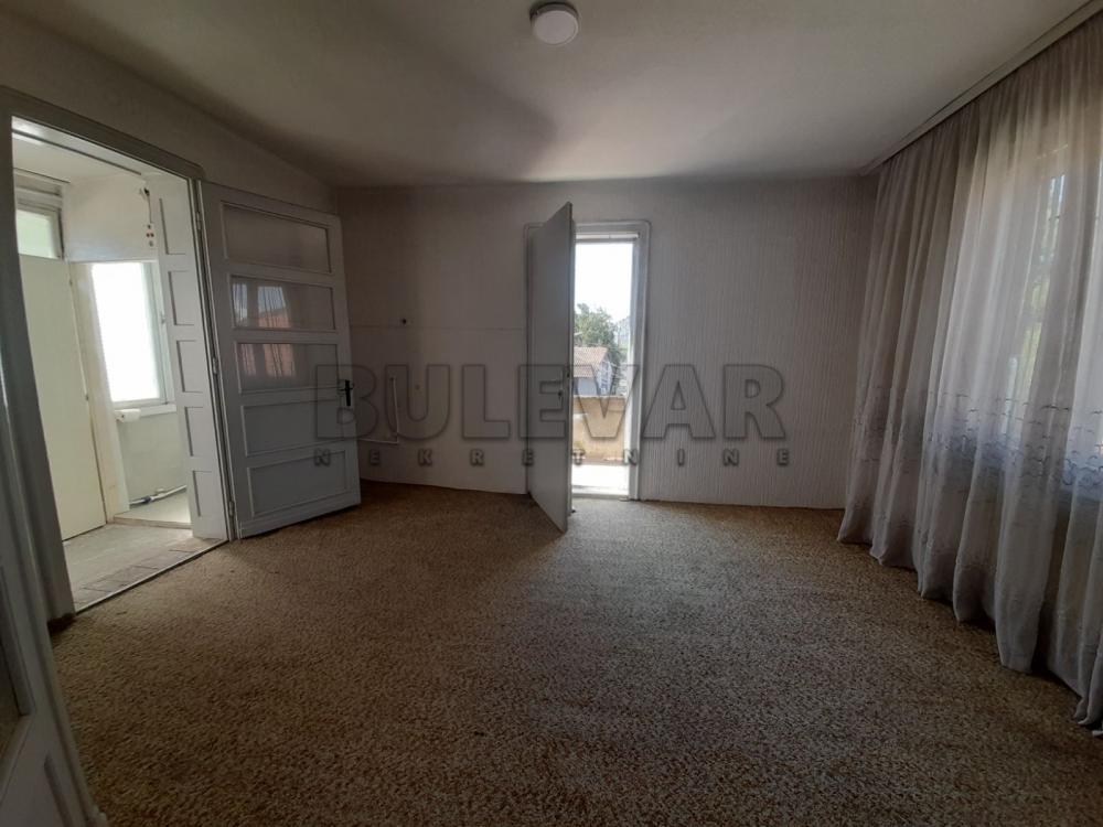 Slika 5 - Takovska,  Lokal za izdavanje, 158m2, 450€