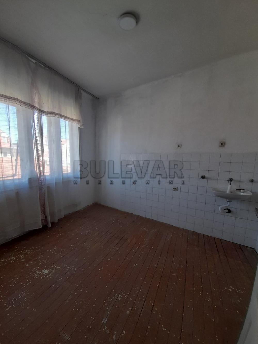 Slika 2 - Takovska,  Lokal za izdavanje, 158m2, 450€