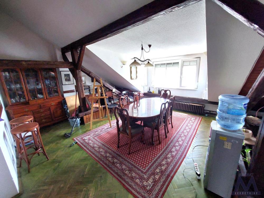 Glavna slika -Trosoban stan na prodaju, 90m2, 206.000€