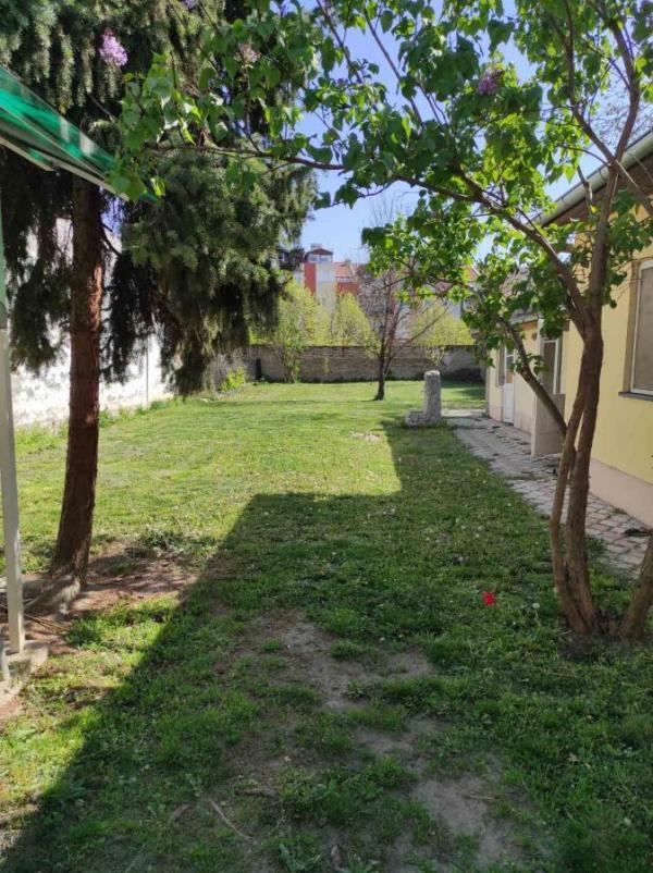 Glavna slika - Kuća na prodaju, 200m2, 420.000€