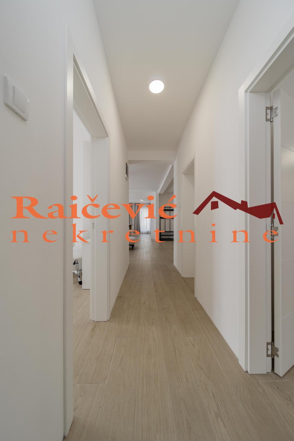 Slika 10 - Velisava Vulovica, Četvorosoban stan na prodaju, 145m2, 650.000€