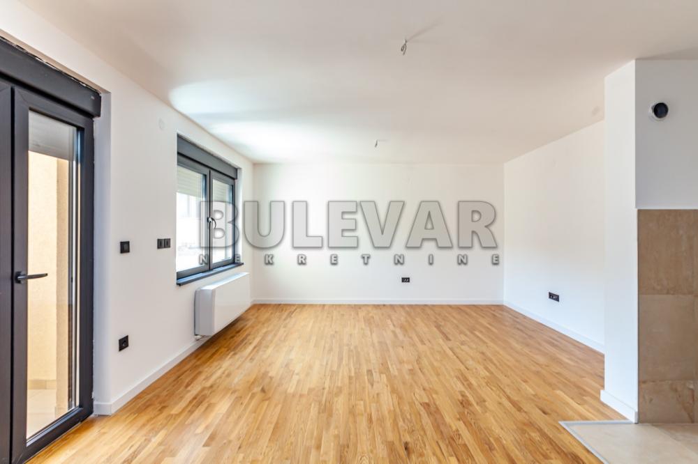 Slika 1 - Katićeva, Četvorosoban stan na prodaju, 94m2, 183.400€