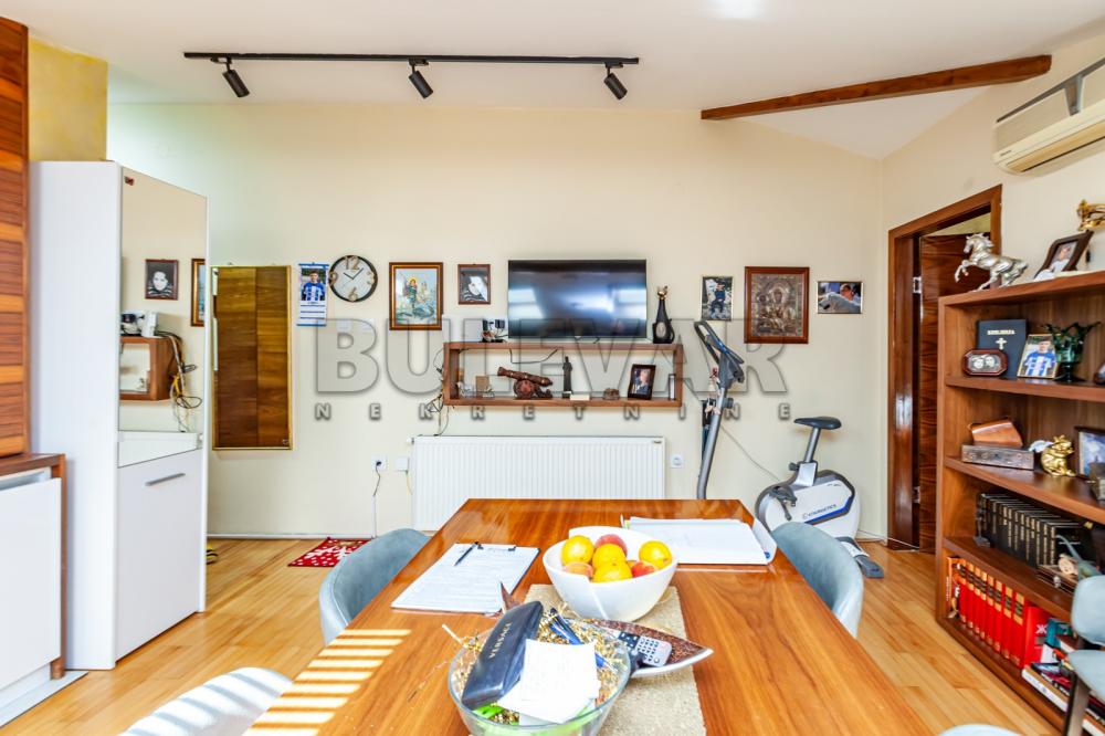 Slika 6 - 7. jula, Dvoiposoban stan na prodaju, 63m2, 113.400€