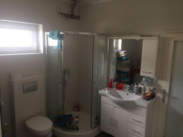 Slika 7 -  Kuća na prodaju, 200m2, 257.500€