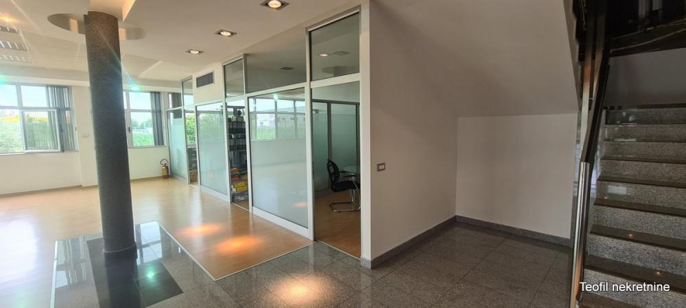 Slika 4 - Vojački put,  Lokal za izdavanje, 1700m2, 15.000€