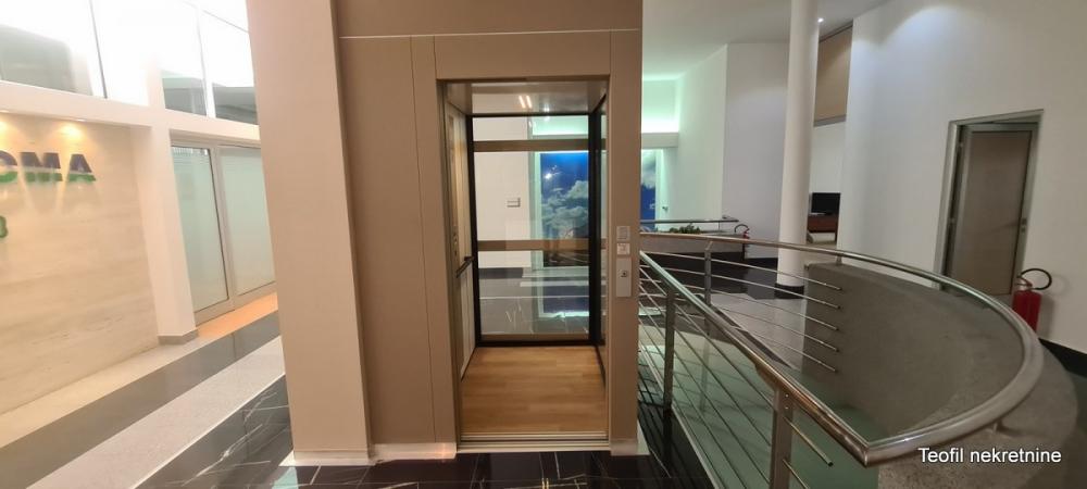 Slika 5 - Vojački put,  Lokal za izdavanje, 1700m2, 15.000€