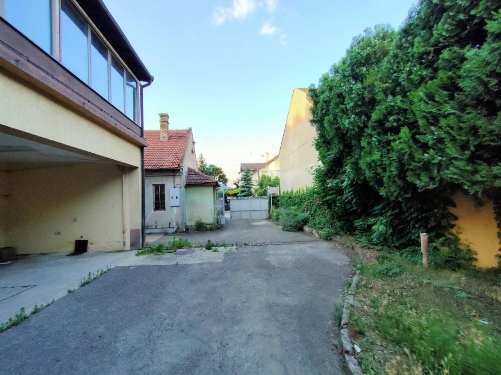 Slika 11 -  Lokal za izdavanje, 460m2, 1.900€