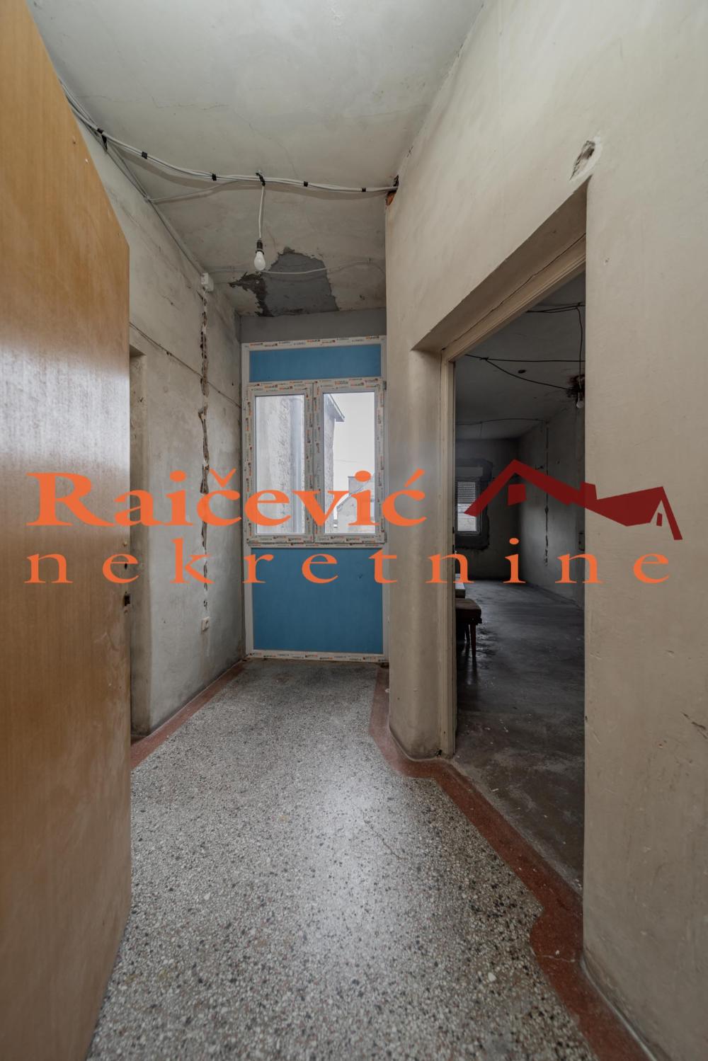 Slika 11 - Simina, Trosoban stan na prodaju, 77m2, 385.000€