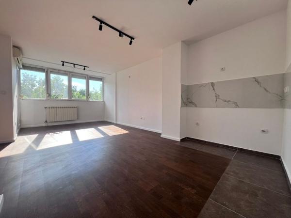 Glavna slika -Dvosoban stan na prodaju, 44m2, 128.750€