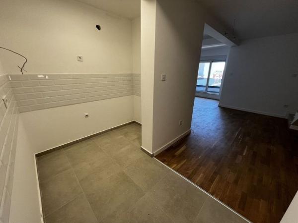 Slika 3 - Četvorosoban stan na prodaju, 95m2, 171.770€