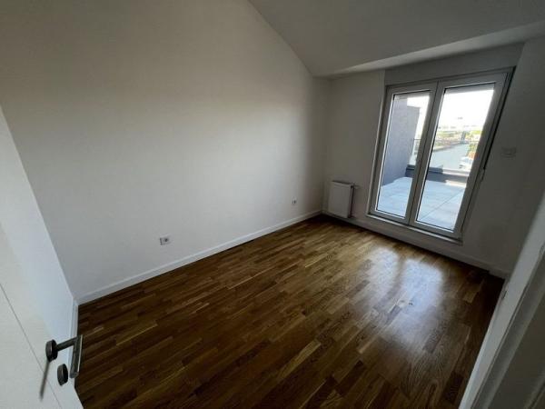 Slika 7 - Četvorosoban stan na prodaju, 95m2, 171.770€