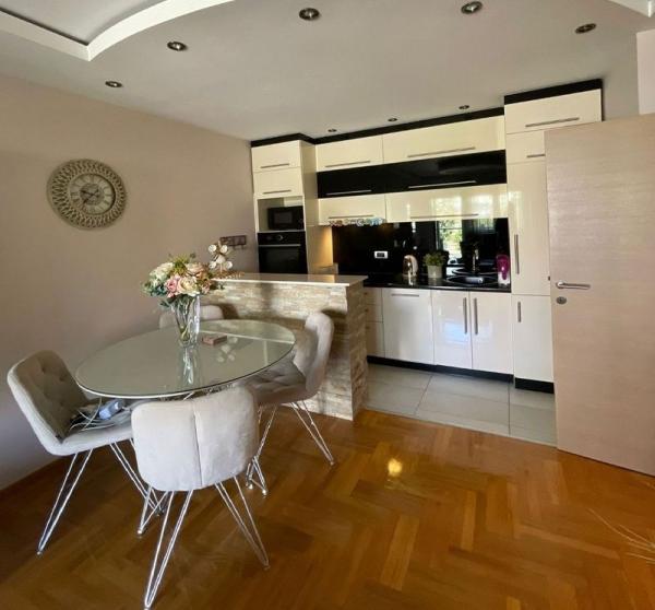 Slika 9 - Dvosoban stan na prodaju, 50m2, 160.000€