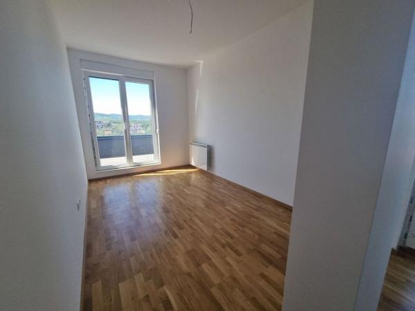 Slika 9 - Četvorosoban stan na prodaju, 101m2, 218.350€