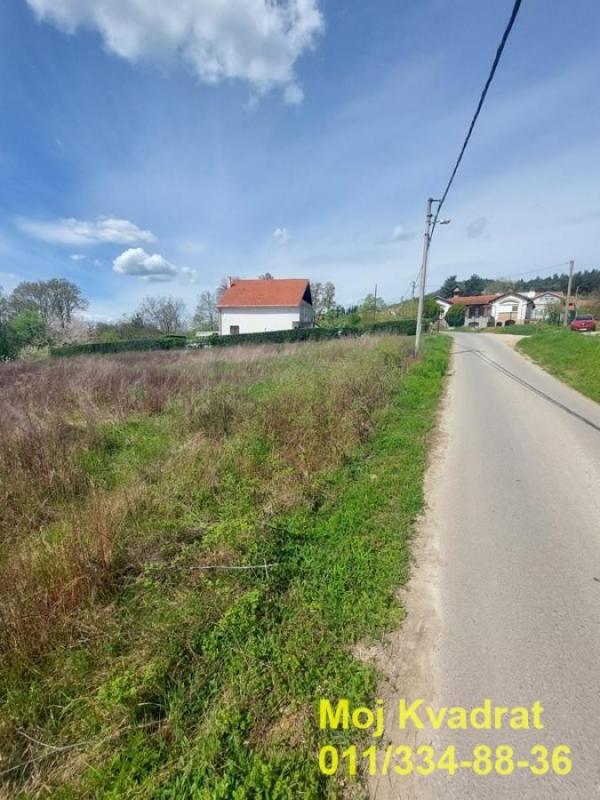 Slika 3 -  Plac na prodaju, Voždovac, Ripanj, 80.000€