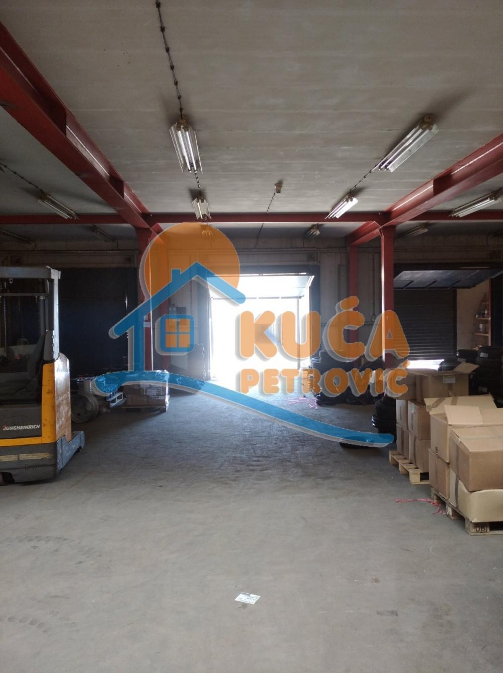 Slika 3 - Bulevar 12. februar,  Lokal za izdavanje, 1911m2, 7.200€