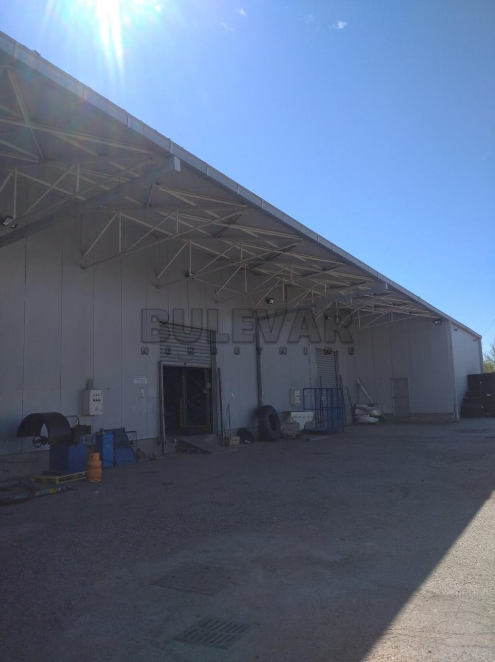 Slika 3 - Bulevar 12. februar,  Lokal za izdavanje, 2883m2, 10.900€