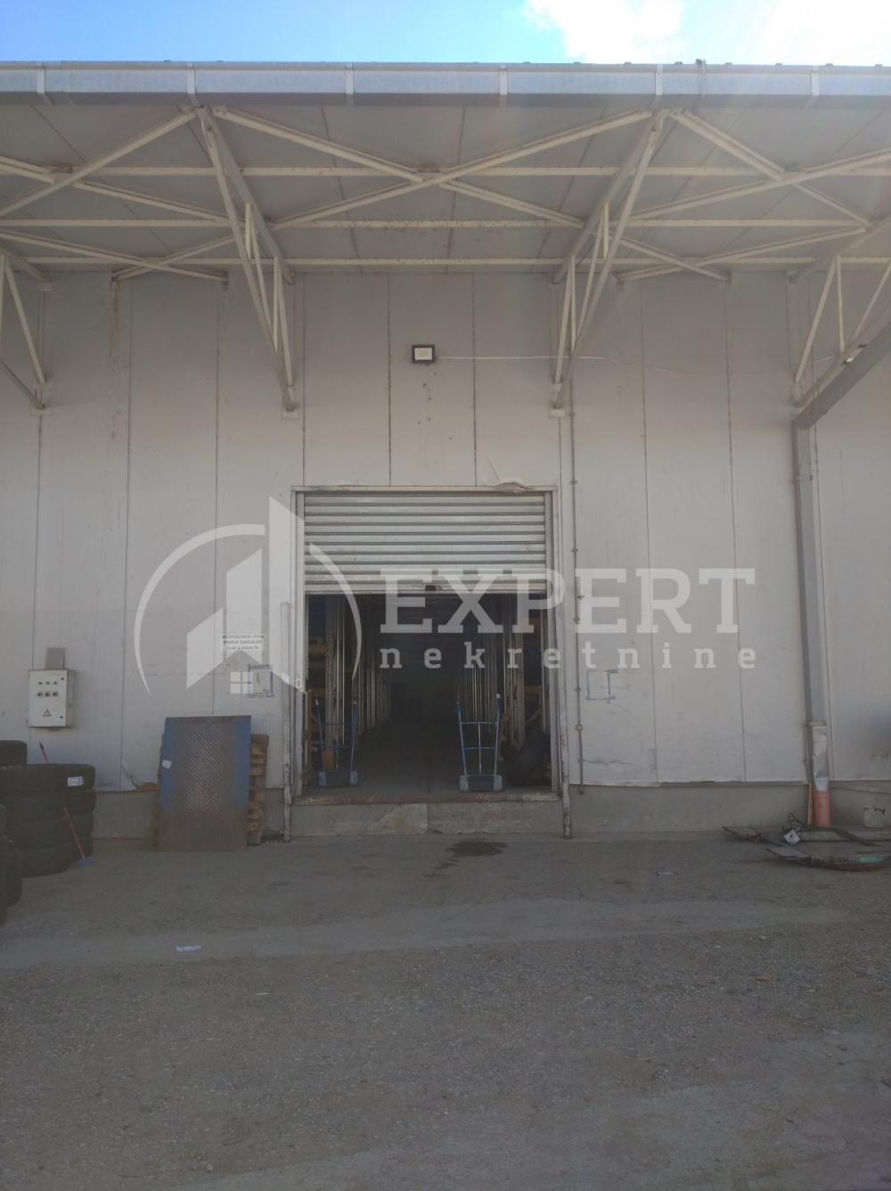 Slika 2 - Bulevar 12. februar,  Lokal za izdavanje, 2883m2, 10.900€