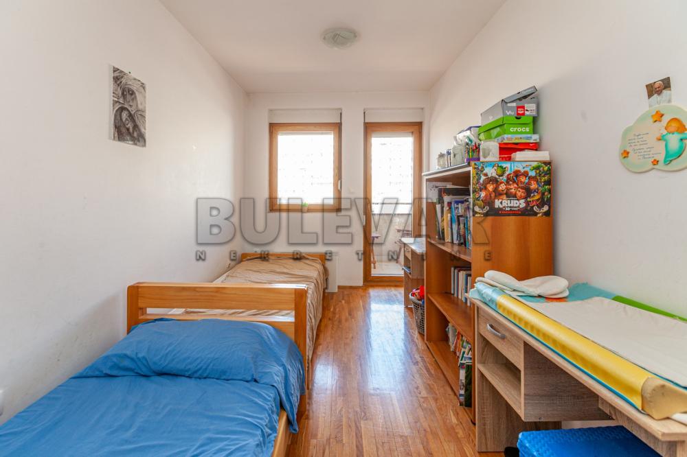 Slika 7 - Cara Dušana, Dvoiposoban stan za izdavanje, 81m2, 600€