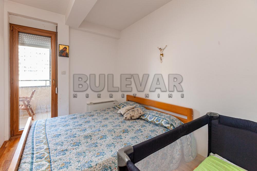 Slika 5 - Cara Dušana, Dvoiposoban stan za izdavanje, 81m2, 600€