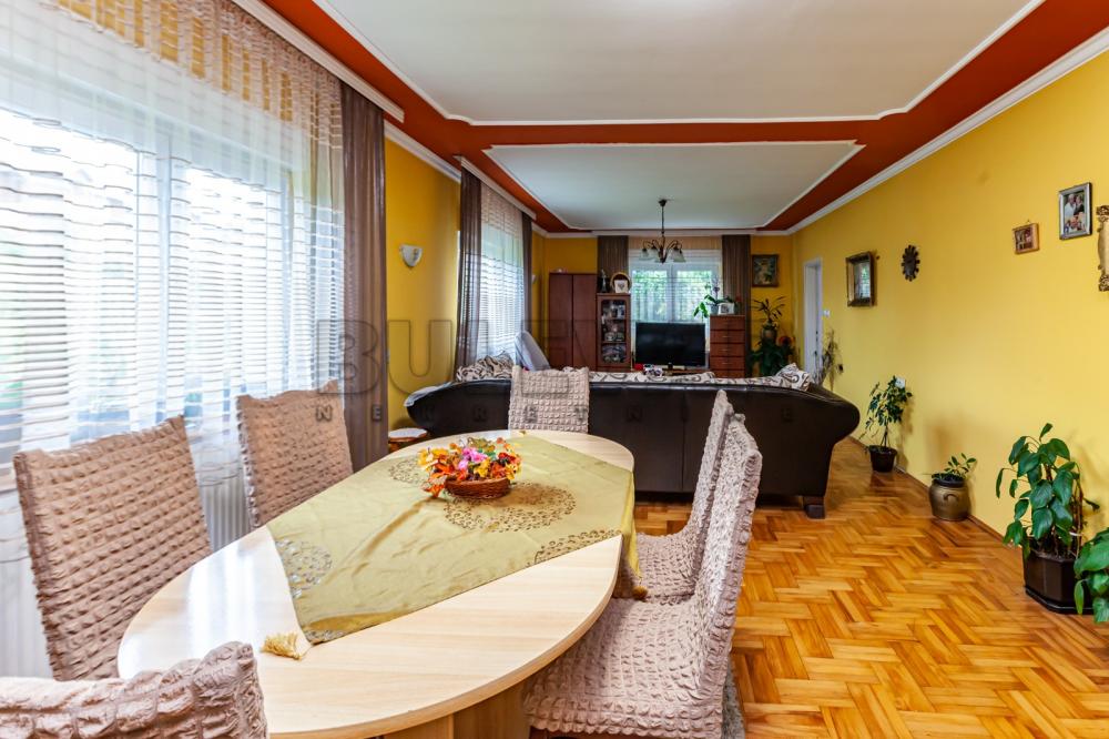 Slika 8 - Pasi poljana,  Kuća na prodaju, 360m2, 415.000€