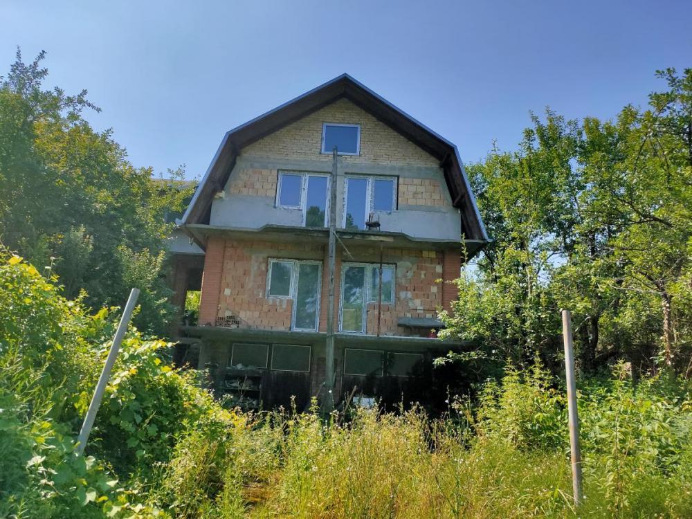 Glavna slika - Kuća na prodaju, 250m2, 200.000€