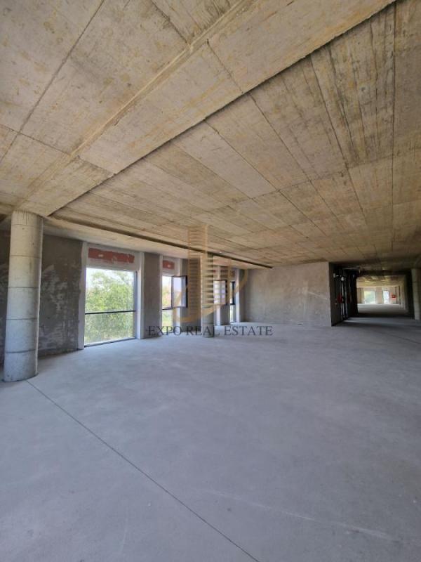 Slika 7 -  Lokal za izdavanje, 700m2, 12€