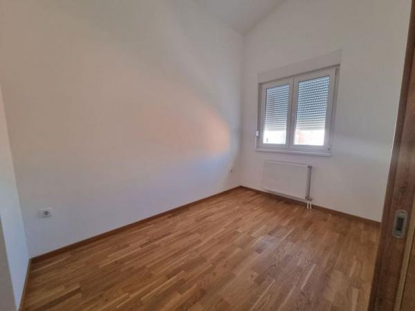 Slika 5 - Četvorosoban stan na prodaju, 98m2, 192.610€