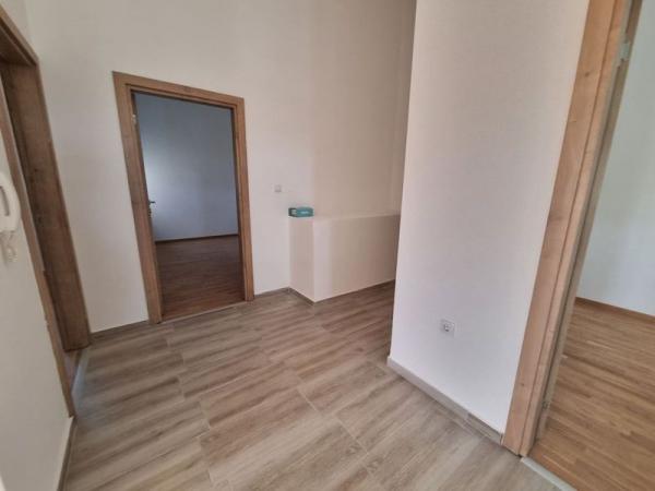 Slika 7 - Četvorosoban stan na prodaju, 98m2, 192.610€