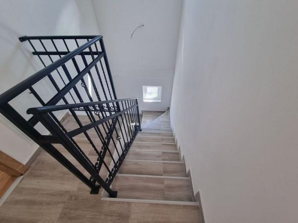 Slika 8 - Četvorosoban stan na prodaju, 98m2, 192.610€