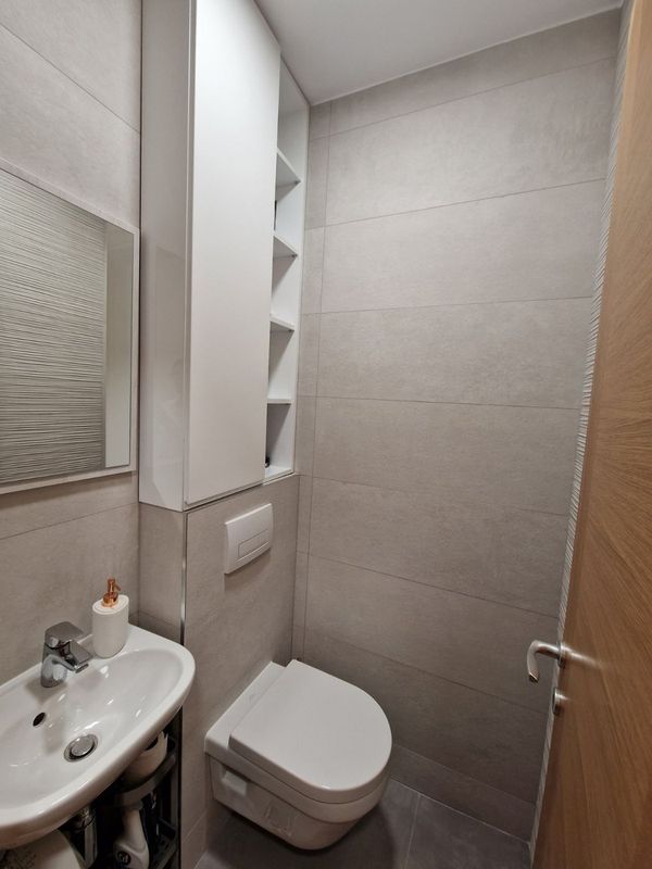 Slika 8 - Trosoban stan na prodaju, 532162m2, 215.060€