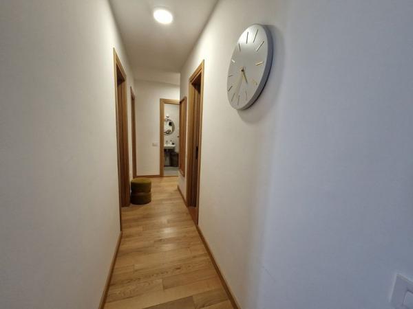 Slika 9 - Trosoban stan na prodaju, 532162m2, 215.060€