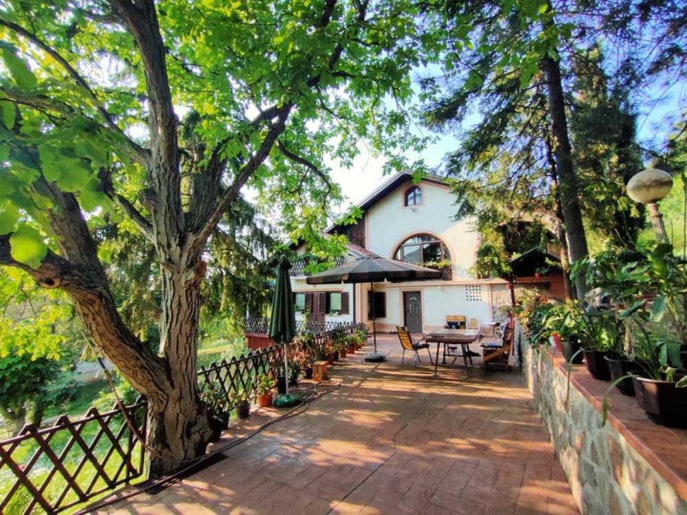 Glavna slika - Kuća na prodaju, 250m2, 399.990€