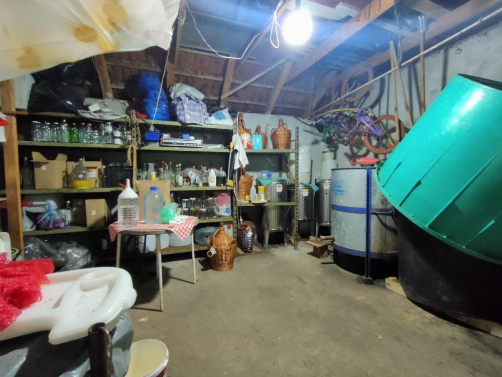 Slika 3 -  Kuća na prodaju, 250m2, 399.990€