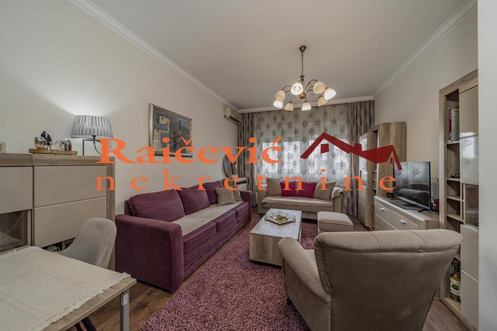 Glavna slika -Bulevar kralja Aleksandra, Troiposoban stan na prodaju, 78m2, 272.990€