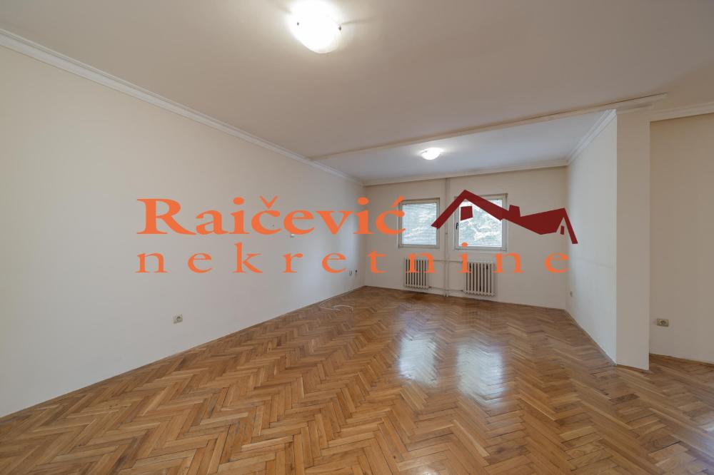 Slika 1 - Bore Vukmirovica, Trosoban stan na prodaju, 101m2, 270.000€