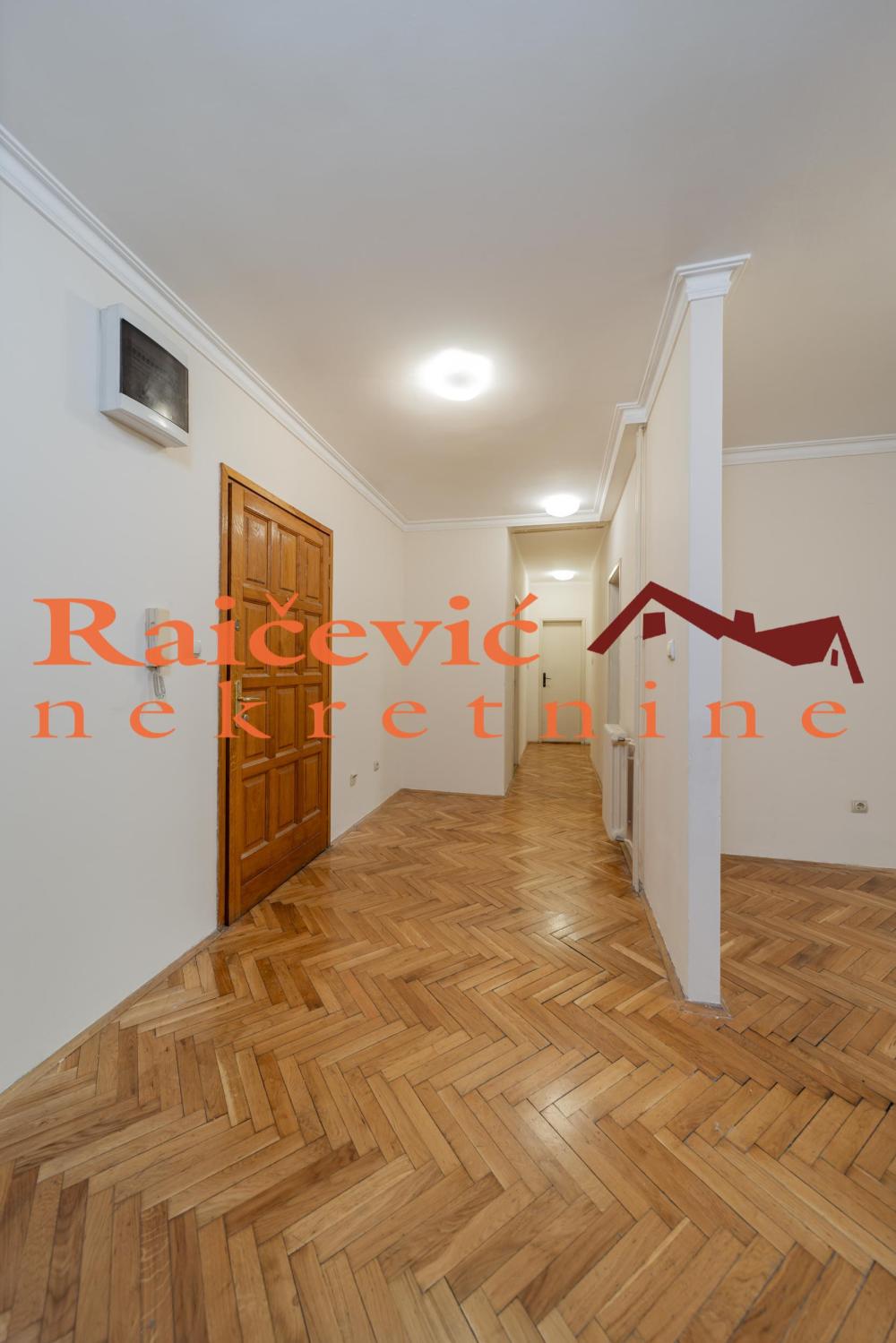 Slika 10 - Bore Vukmirovica, Trosoban stan na prodaju, 101m2, 270.000€