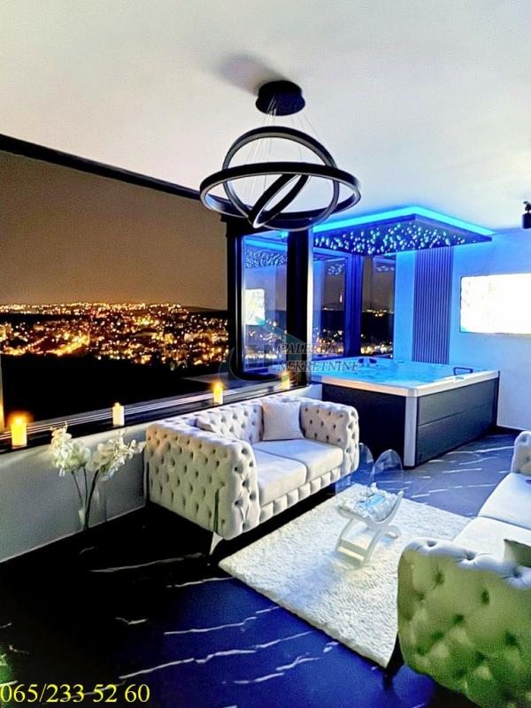 Slika 6 - Luke Vojvodića, Četvorosoban stan na prodaju, 270m2, 580.000€